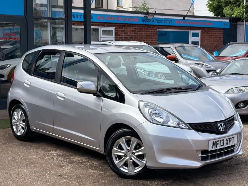 2013 Honda JAZZ