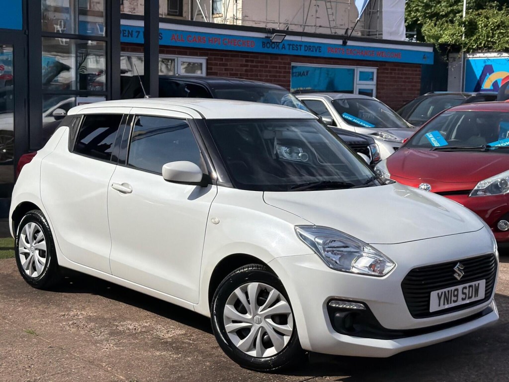 2019 Suzuki SWIFT