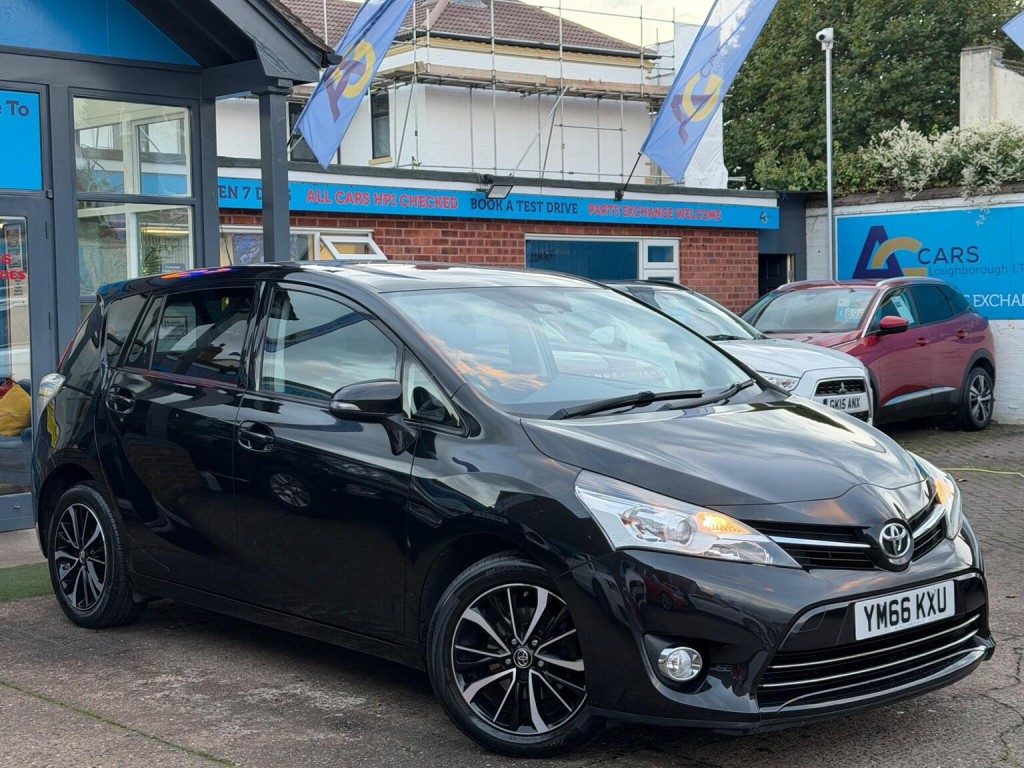 2017 Toyota Verso